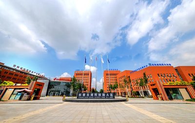 服務筑根基 創新添動力 &ldquo;十&rdquo;終如一 從心出發